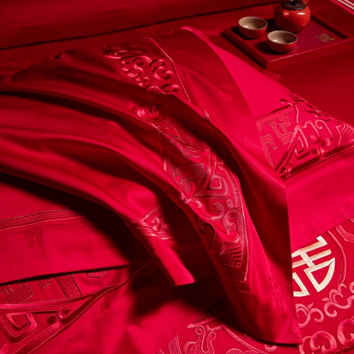 91家纺网 家纺一手货源 找家纺 宏羽纺 2023新款高支高密全棉贡缎提花婚庆套件 全棉风光大嫁-红