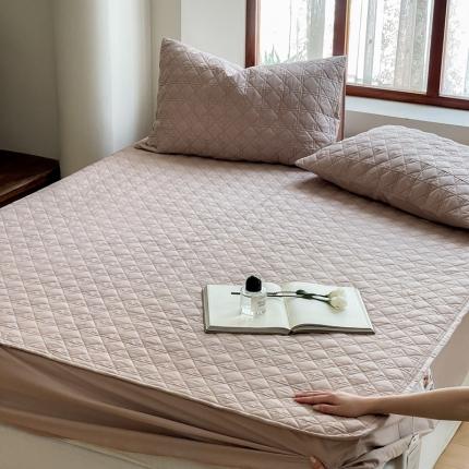 91家纺网 家纺一手货源 找家纺 （总）三味舒屋 2024新款小香风安妮款绗缝加高全棉夹棉床笠