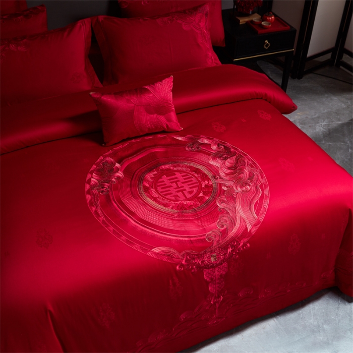 91家纺网 家纺一手货源 找家纺 宏羽纺 2023新款高支高密全棉贡缎提花婚庆套件 全棉情意绵绵-红