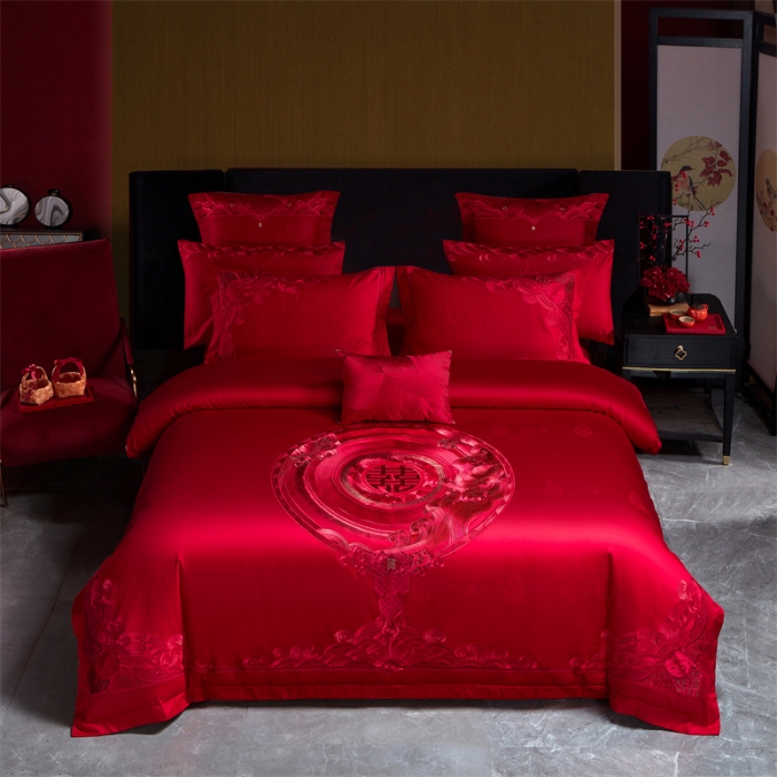 91家纺网 家纺一手货源 找家纺 宏羽纺 2023新款高支高密全棉贡缎提花婚庆套件 全棉情意绵绵-红