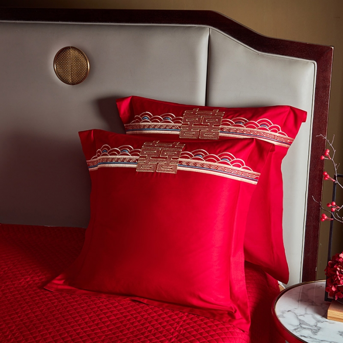 91家纺网 家纺一手货源 找家纺 宏羽纺 2023新款高支高密全棉贡缎提花婚庆套件 全棉喜事万千