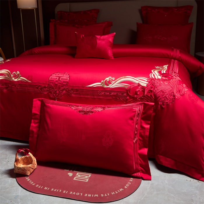 91家纺网 家纺一手货源 找家纺 宏羽纺 2023新款高支高密全棉贡缎提花婚庆套件 缘定三生-红