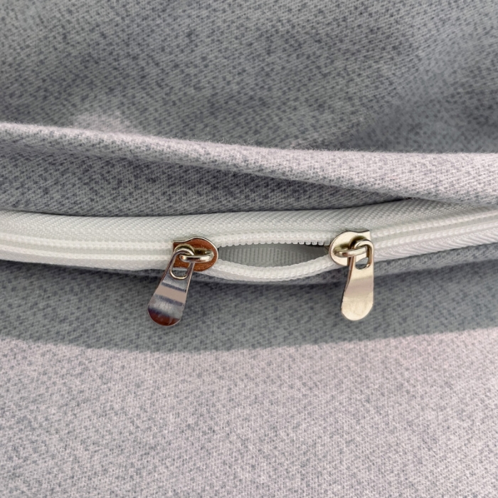 91家纺网 家纺一手货源 找家纺 品乐家纺 2023新款全棉喷气磨毛印花四件套 幻彩羽叶-灰