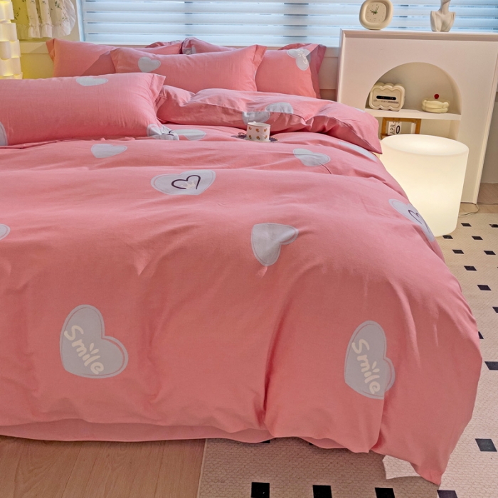 91家纺网 家纺一手货源 找家纺 品乐家纺 2023新款全棉喷气磨毛印花四件套 微笑天使-粉