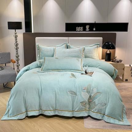 91家纺网 家纺一手货源 找家纺 首尔 2023新款牛奶绒宝宝绒刺绣四件套向上生长系列 向上生长-浅绿