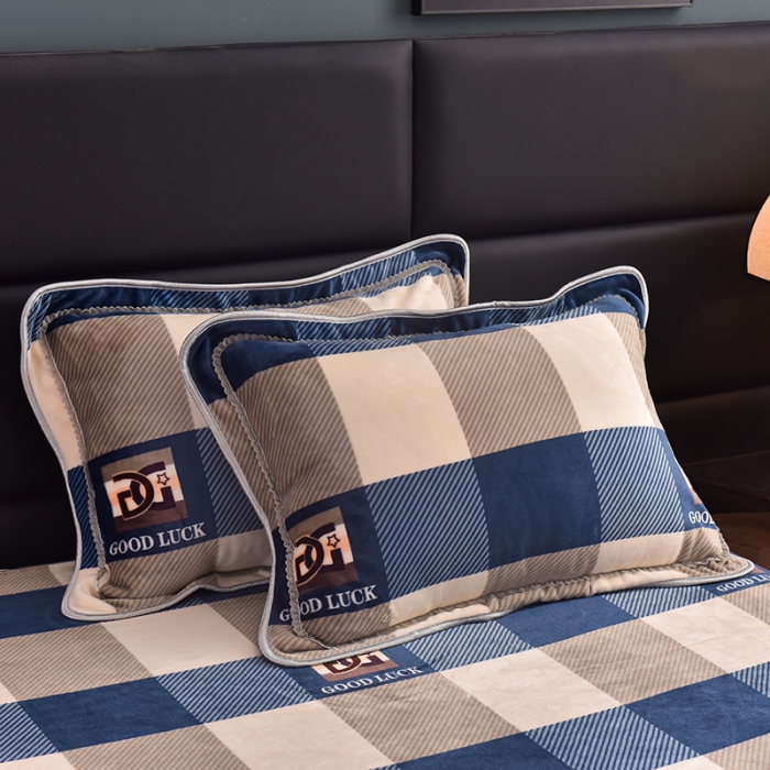 91家纺网 家纺一手货源 找家纺 芯诗曼 2025新款牛奶绒印花单被套 黄金叶