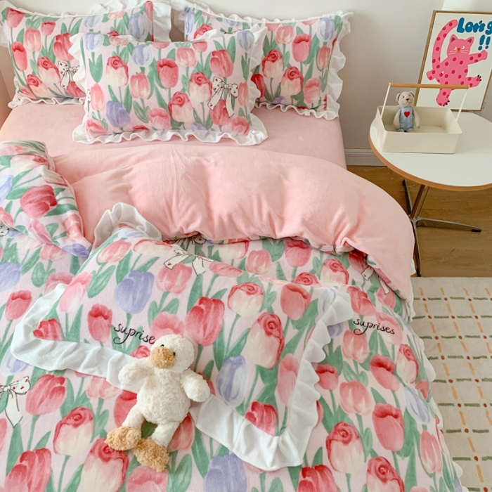 91家纺网 家纺一手货源 找家纺 吾欢心 2024新款韩版花边牛奶绒四件套 彩色郁金香