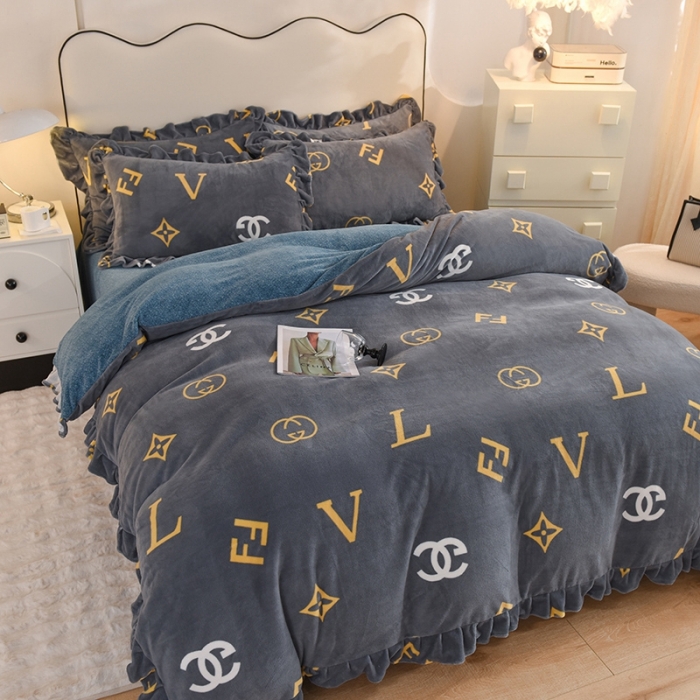 91家纺网 家纺一手货源 找家纺 总甜之梦家纺 2025新款泥点绒印花四件套（任何尺寸都可定做）