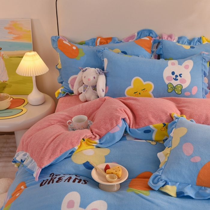 91家纺网 家纺一手货源 找家纺 甜之梦家纺 2025新款泥点绒印花四件套（任何尺寸都可定做） 爱心萌兔