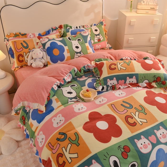 91家纺网 家纺一手货源 找家纺 甜之梦家纺 2025新款泥点绒印花四件套（任何尺寸都可定做） 萌宠跳跳