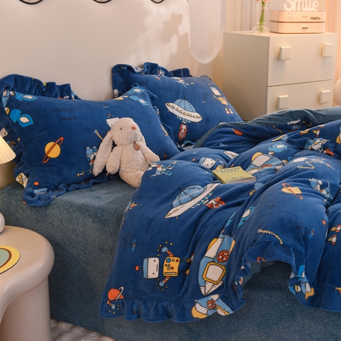 91家纺网 家纺一手货源 找家纺 甜之梦家纺 2025新款泥点绒印花四件套（任何尺寸都可定做） 太空机器人北卡蓝