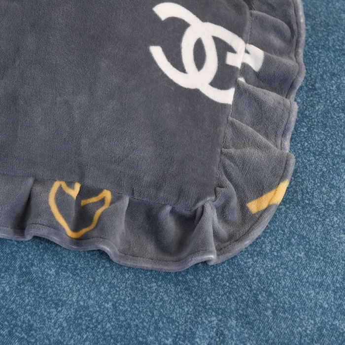 91家纺网 家纺一手货源 找家纺 甜之梦家纺 2025新款泥点绒印花四件套（任何尺寸都可定做） 字母周末