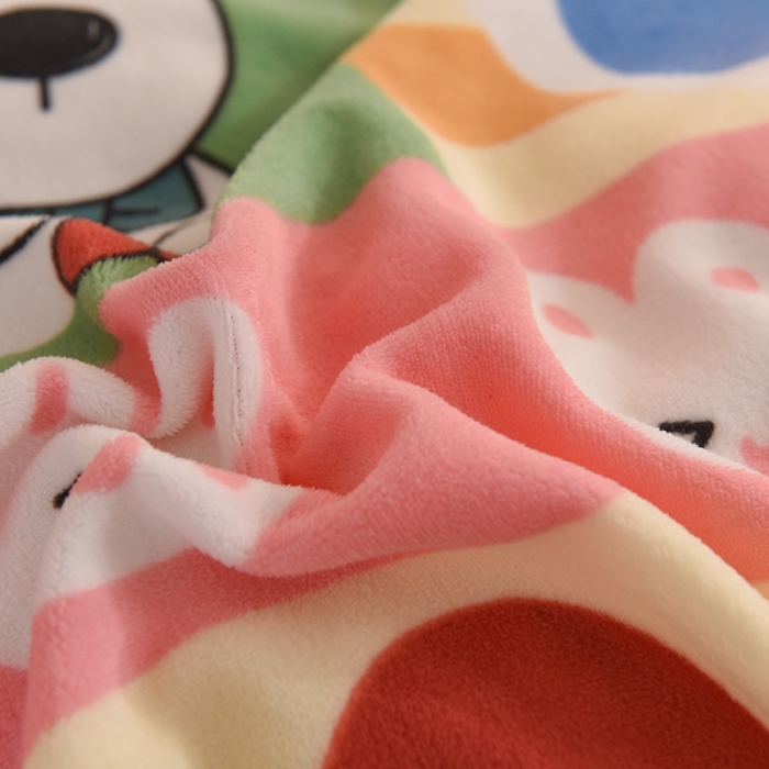 91家纺网 家纺一手货源 找家纺 甜之梦家纺 2025新款韩版泥点绒单被套（任何尺寸都可定做） 萌宠跳跳