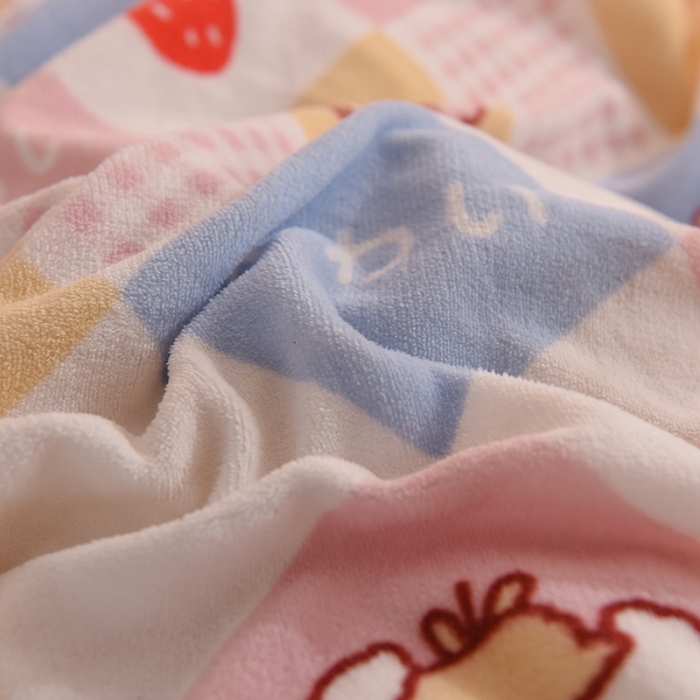 91家纺网 家纺一手货源 找家纺 甜之梦家纺 2025新款韩版泥点绒单被套（任何尺寸都可定做） 诗雨恋人