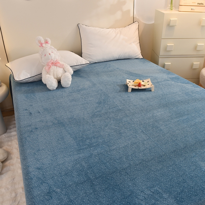 91家纺网 家纺一手货源 找家纺 甜之梦家纺 2025新款韩版泥点绒单床单（任何尺寸都可定做） 贵族蓝