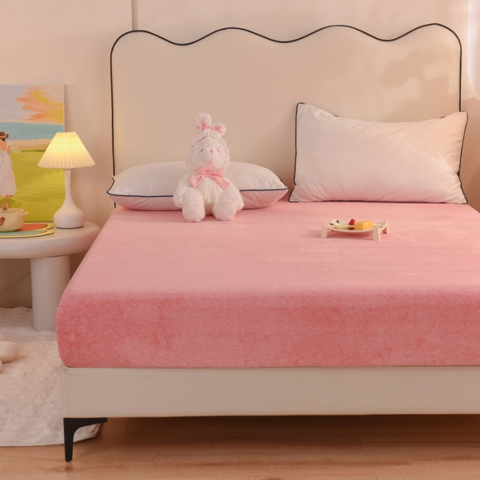 91家纺网 家纺一手货源 找家纺 甜之梦家纺 2025新款韩版泥点绒单床笠（任何尺寸异型缺角都可定做） 泥点绒淡粉