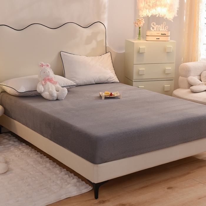 91家纺网 家纺一手货源 找家纺 甜之梦家纺 2025新款韩版泥点绒单床笠（任何尺寸异型缺角都可定做） 优雅灰