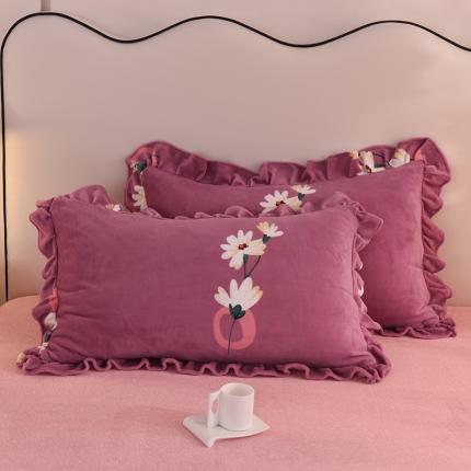 91家纺网 家纺一手货源 找家纺 （总）甜之梦家纺 2025新款韩版泥点绒单品枕套