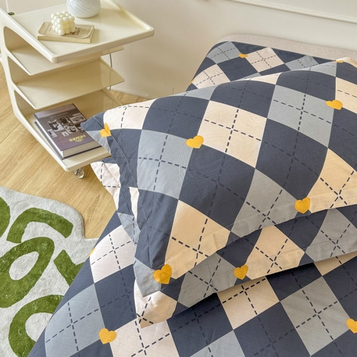 91家纺网 家纺一手货源 找家纺 帛织澜家纺 2025新款12868全棉喷气印花枕套-格韵空间