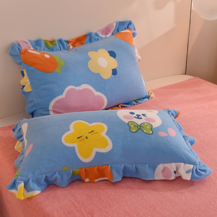 91家纺网 家纺一手货源 找家纺 甜之梦家纺 2025新款韩版泥点绒单品枕套 爱心萌兔