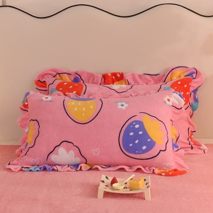 91家纺网 家纺一手货源 找家纺 甜之梦家纺 2025新款韩版泥点绒单品枕套 粉红草莓