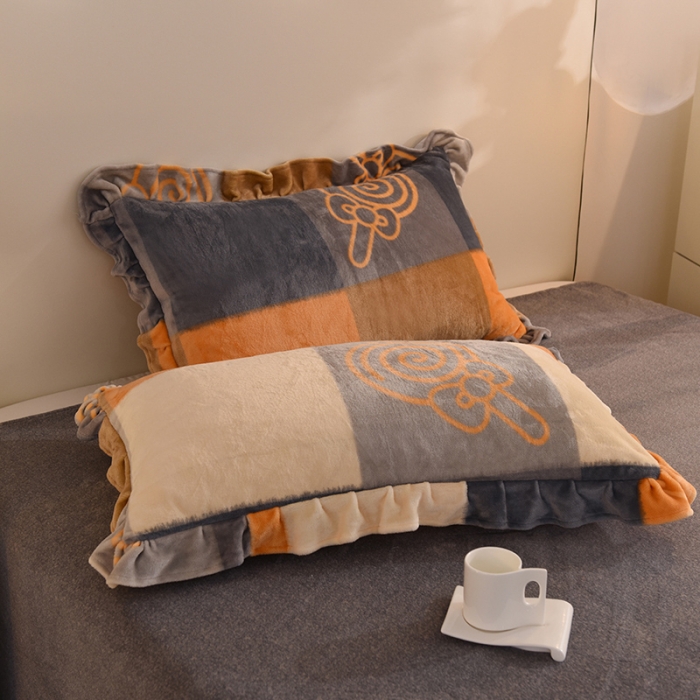 91家纺网 家纺一手货源 找家纺 甜之梦家纺 2025新款韩版泥点绒单品枕套 玛奇朵