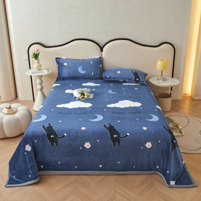 91家纺网 家纺一手货源 找家纺 雅萱 2024新款牛奶绒盖毯子毛毯午睡毯保暖加厚 星空