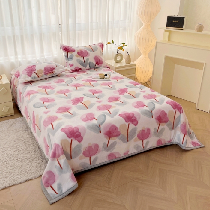 91家纺网 家纺一手货源 找家纺 雅萱 2024新款牛奶绒盖毯子毛毯午睡毯保暖加厚 花枝蔓