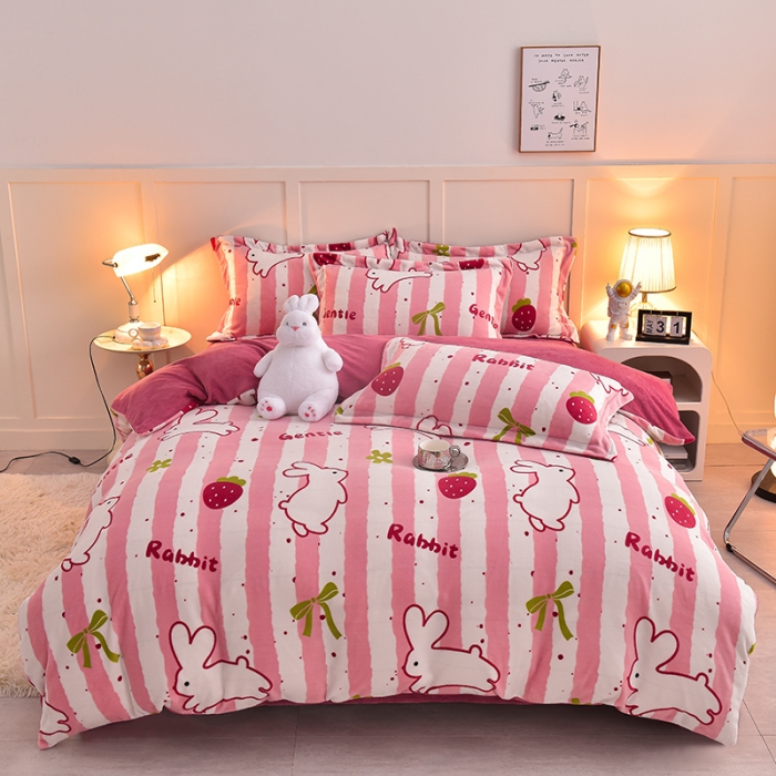 91家纺网 家纺一手货源 找家纺 简一 2024新款牛奶绒四件套 粉红兔