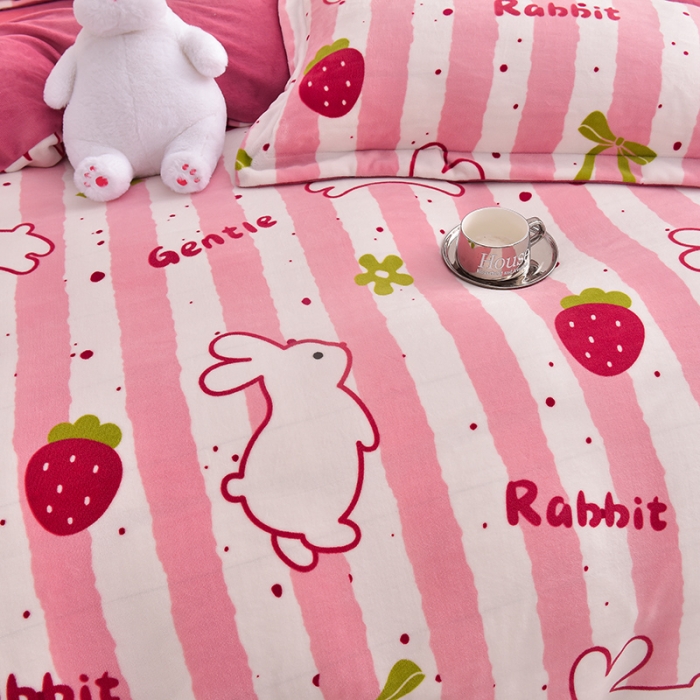 91家纺网 家纺一手货源 找家纺 简一 2024新款牛奶绒四件套 粉红兔