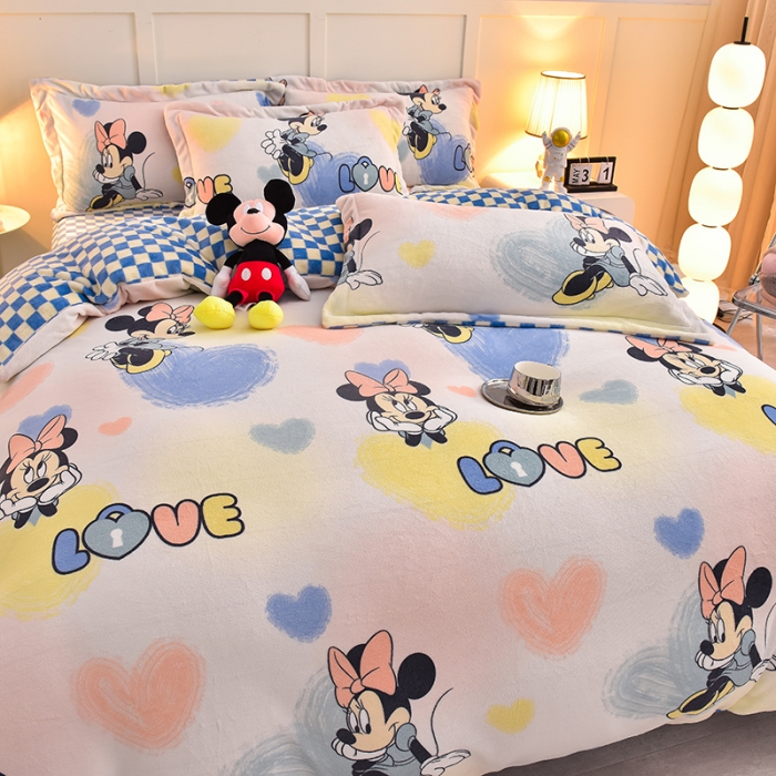 91家纺网 家纺一手货源 找家纺 简一 2024新款牛奶绒四件套 恋爱米妮