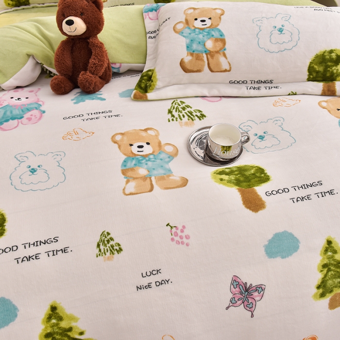 91家纺网 家纺一手货源 找家纺 简一 2024新款牛奶绒四件套 梦幻森林