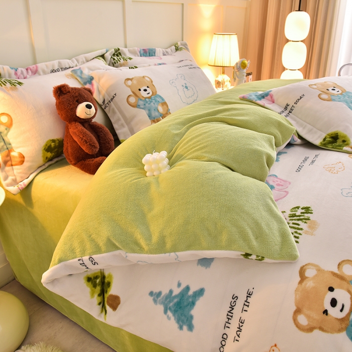 91家纺网 家纺一手货源 找家纺 简一 2024新款牛奶绒四件套 梦幻森林