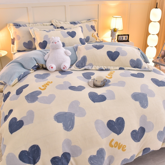 91家纺网 家纺一手货源 找家纺 简一 2024新款牛奶绒四件套 怦然心动