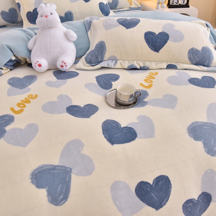 91家纺网 家纺一手货源 找家纺 简一 2024新款牛奶绒四件套 怦然心动