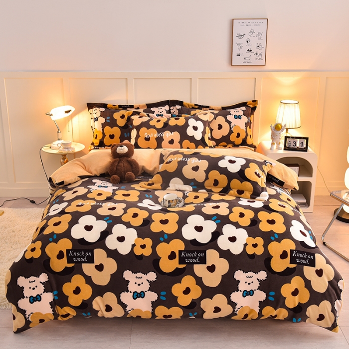 91家纺网 家纺一手货源 找家纺 简一 2024新款牛奶绒四件套 巧克力熊