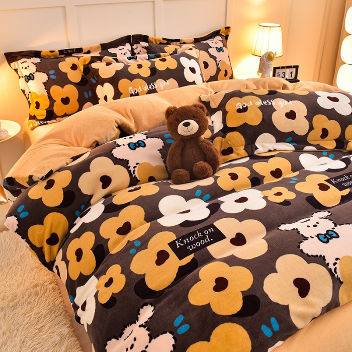 91家纺网 家纺一手货源 找家纺 简一 2024新款牛奶绒四件套 巧克力熊