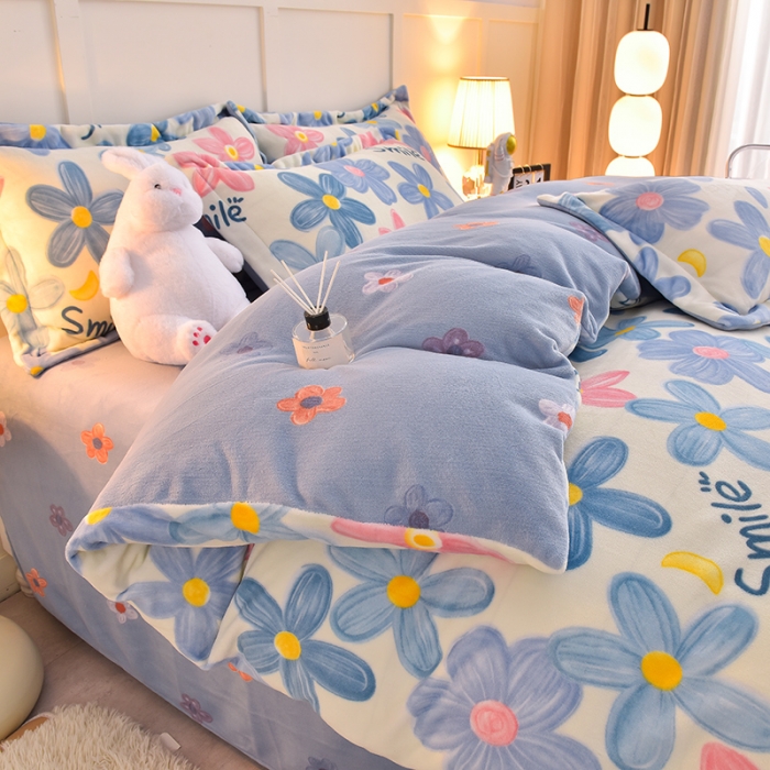 91家纺网 家纺一手货源 找家纺 简一 2024新款牛奶绒四件套 情人恰恰