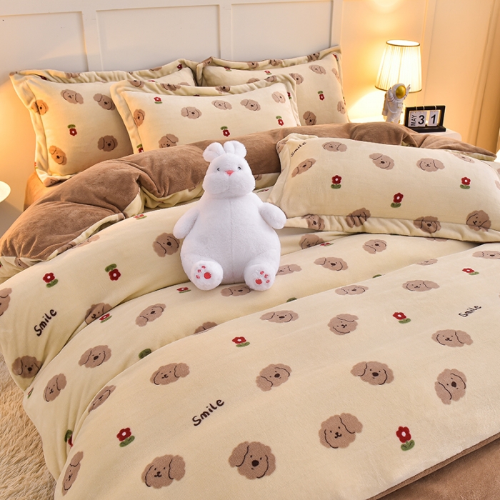 91家纺网 家纺一手货源 找家纺 简一 2024新款牛奶绒四件套 小泰迪