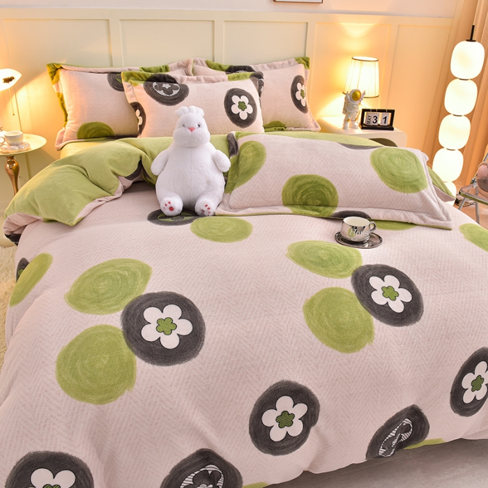 91家纺网 家纺一手货源 找家纺 简一 2024新款牛奶绒四件套 幸运扣