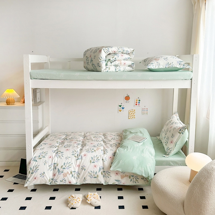 91家纺网 家纺一手货源 找家纺 金鑫汇 2023新款全棉宿舍印花三件套 莫妮卡