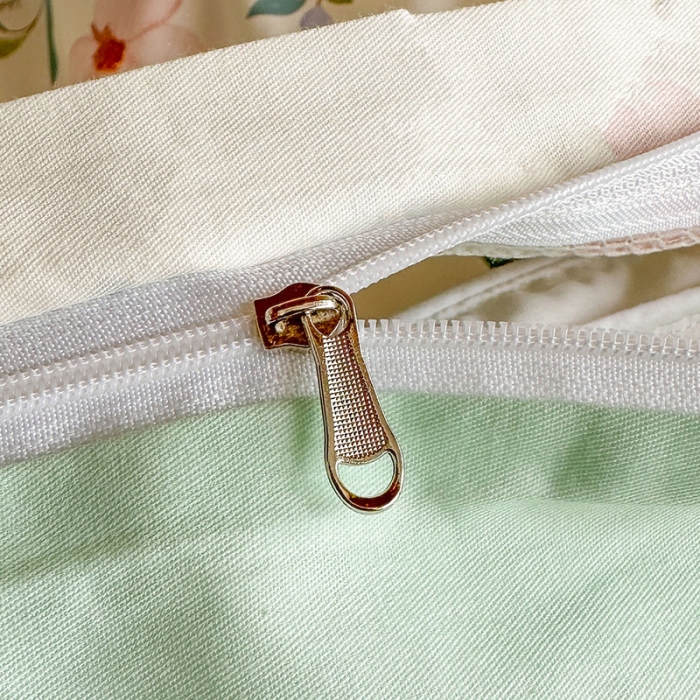 91家纺网 家纺一手货源 找家纺 金鑫汇 2023新款全棉宿舍印花三件套 莫妮卡