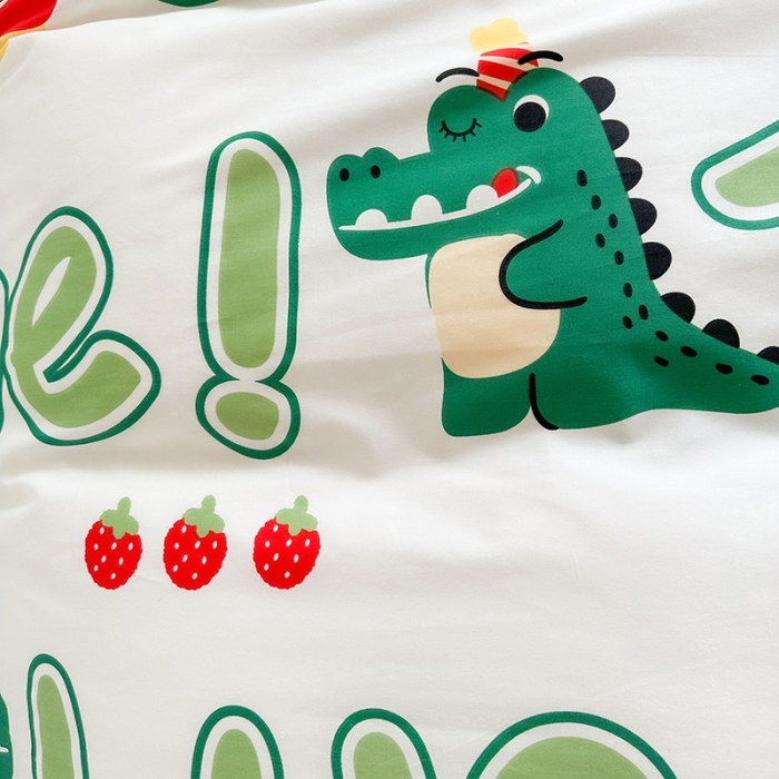 91家纺网 家纺一手货源 找家纺 金鑫汇 2023新款全棉宿舍印花三件套 小鳄鱼日记