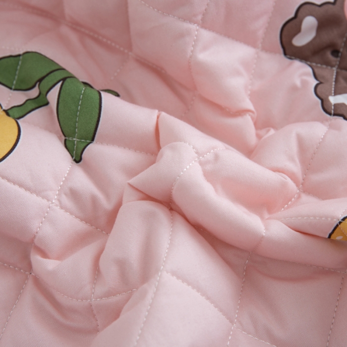 91家纺网 家纺一手货源 找家纺 情煊 2023新款全棉夹棉纯色印花床笠款(可定制尺寸) 摩登女孩