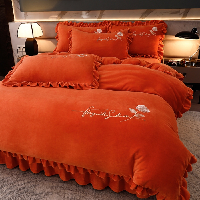 91家纺网 家纺一手货源 找家纺 绣女坊 2024新款韩版花边绣花牛奶绒四件套 橘色