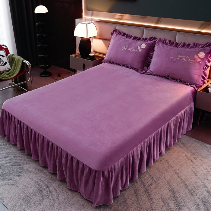 91家纺网 家纺一手货源 找家纺 绣女坊 2024新款韩版花边绣花牛奶绒四件套 浪漫紫