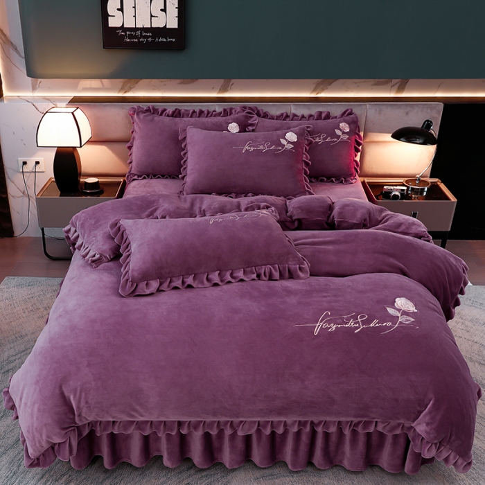 91家纺网 家纺一手货源 找家纺 绣女坊 2024新款韩版花边绣花牛奶绒四件套 紫色