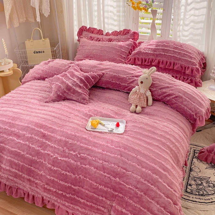 91家纺网 家纺一手货源 找家纺 绒世界 2024新款高端牛奶绒提花四件套 豆沙红