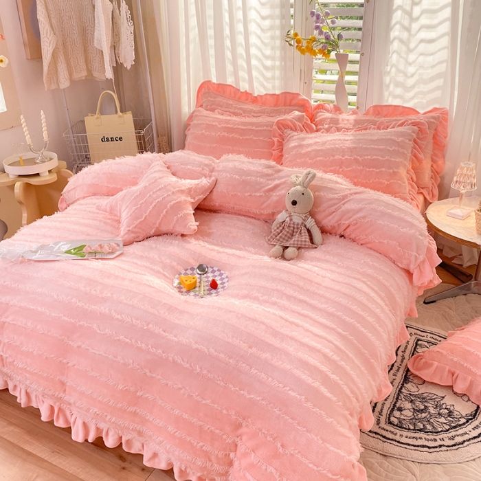 91家纺网 家纺一手货源 找家纺 绒世界 2024新款高端牛奶绒提花四件套 蜜桃粉