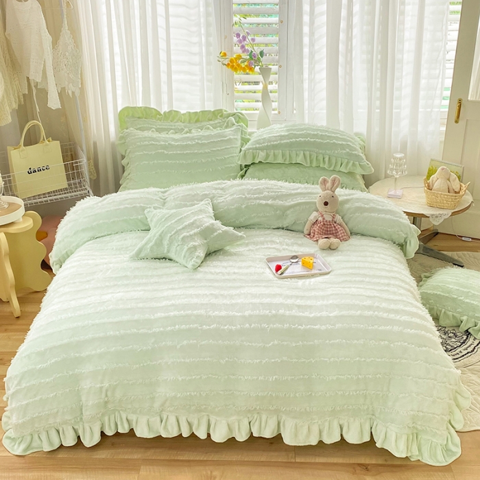 91家纺网 家纺一手货源 找家纺 欧冠 2023新款高端牛奶绒提花四件套 抹茶绿